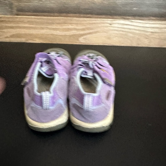 Keen Newport H2 Purple/Gray Hybrid Water Hiking Sandals Waterproof Women’s 5 - Picture 3 of 9